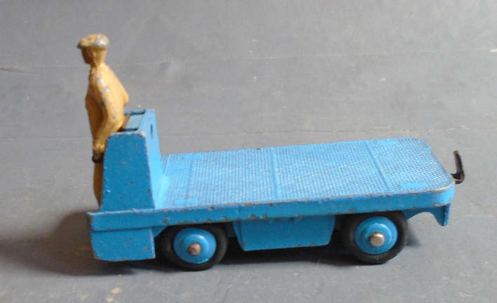 DINKY - B.E.V. TRUCK