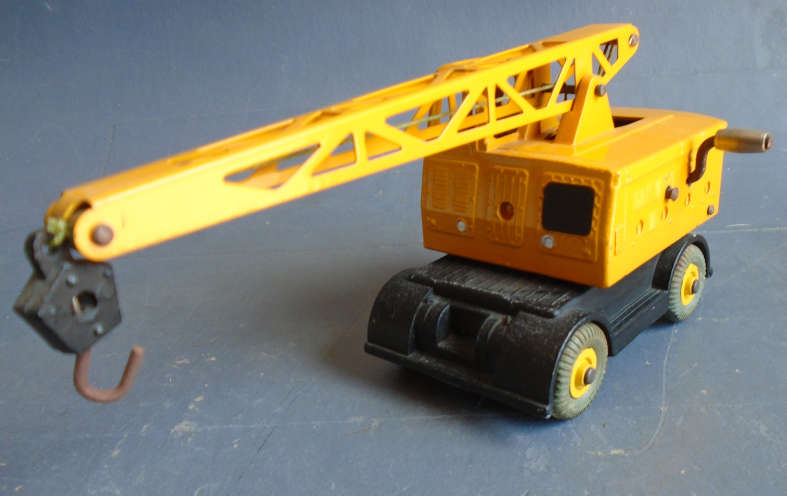 DINKY - COLES MOBILE CRANE, BOXED