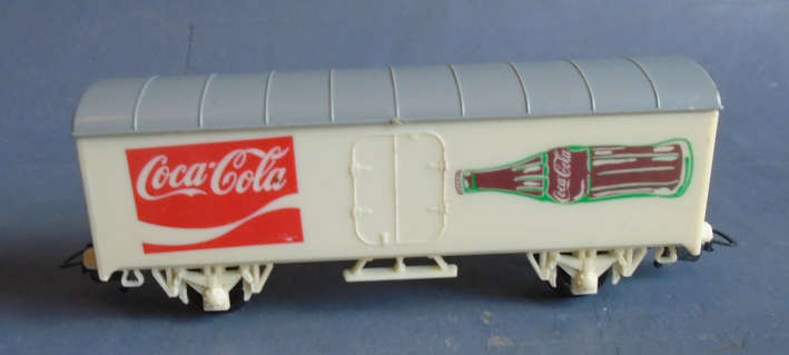 LIMA HO SCALE - COCA COLA GOODS WAGON