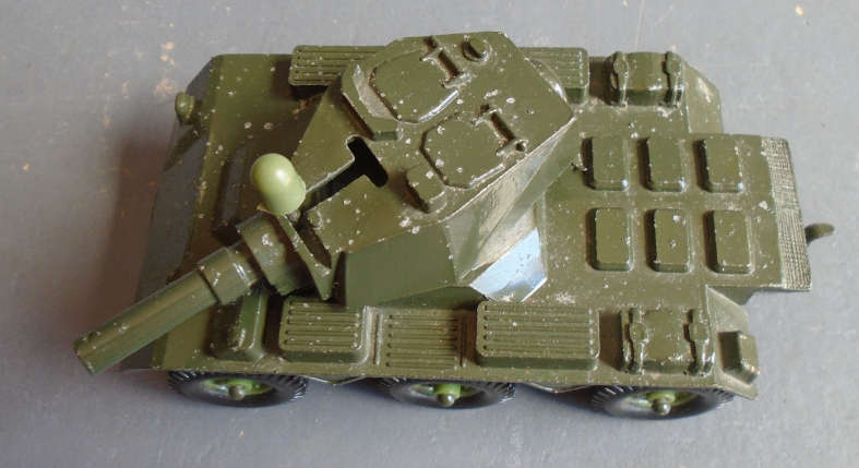 Crescent - Armoured Car with Working Cannon