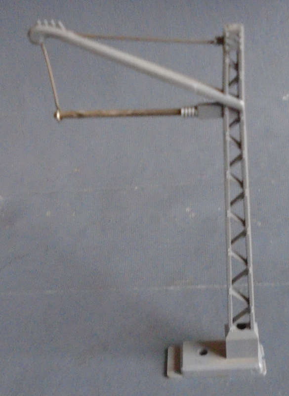 HO SCALE - 10 X CANTENARY POLES