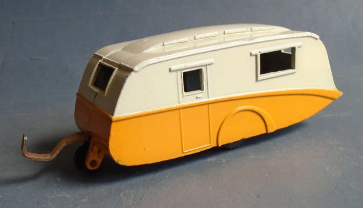 DINKY - CARAVAN