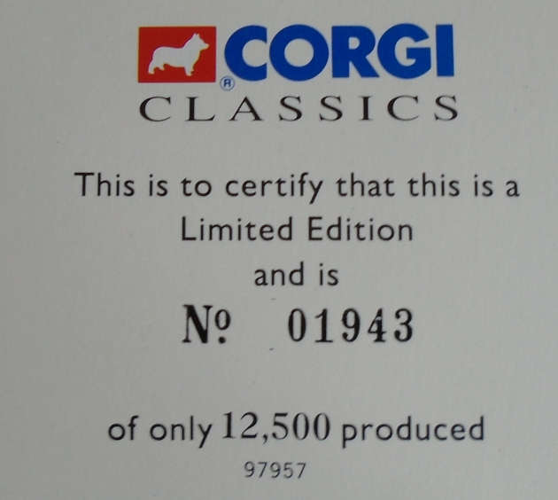 CORGI 1/50 SCALE - ERF 8 WHEEL RIGID TRUCK CHIPPERFIELDS - BOXED