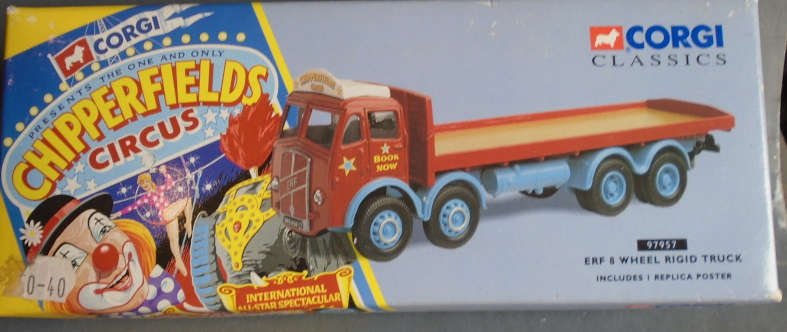 CORGI 1/50 SCALE - ERF 8 WHEEL RIGID TRUCK CHIPPERFIELDS - BOXED