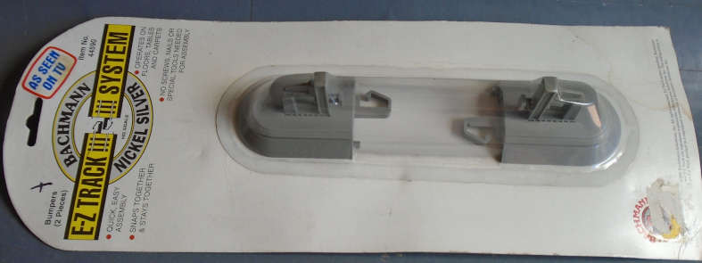 BACHMANN HO SCALE - EZ TRACK 2 X BUMPER STOPS, CARDED