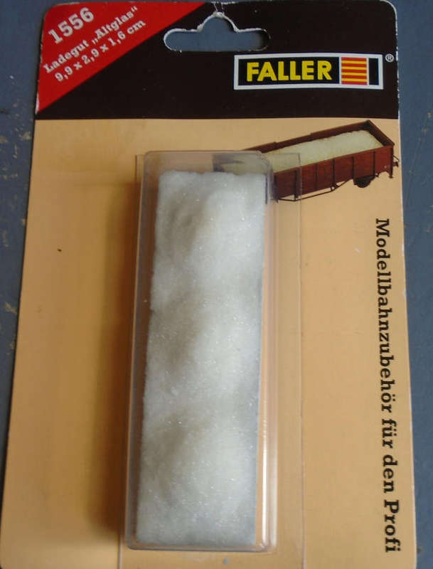 FALLER HO SCALE - WASTE GLASS LOAD 9.9X1.6X2.0cm, CARDED
