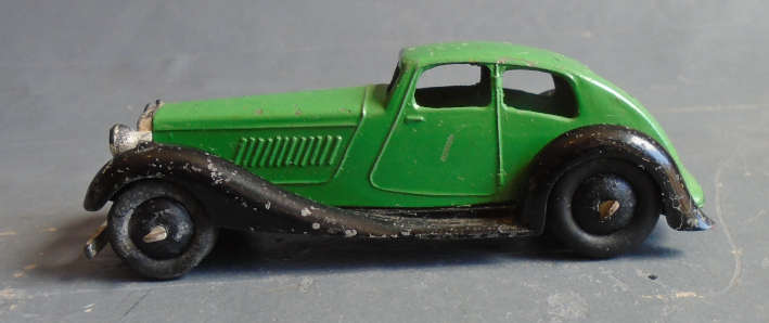 DINKY - VINTAGE ROVER STREAMLINE