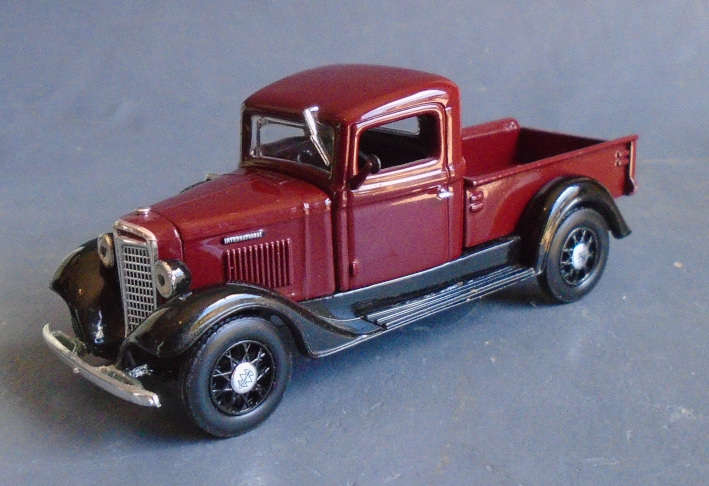 MATCHBOX 1/43 SCALE - 1934 INTERNATIONAL TRUCK - BOXED