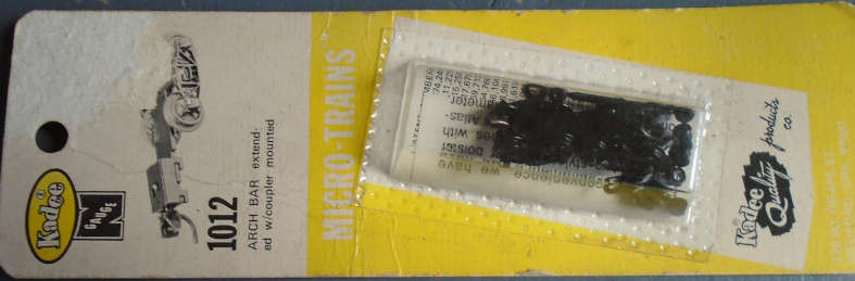 KADEE 1012 N SCALE - ARCH BAR EXTENDED W/COUPLER MOUNTED, CARDED