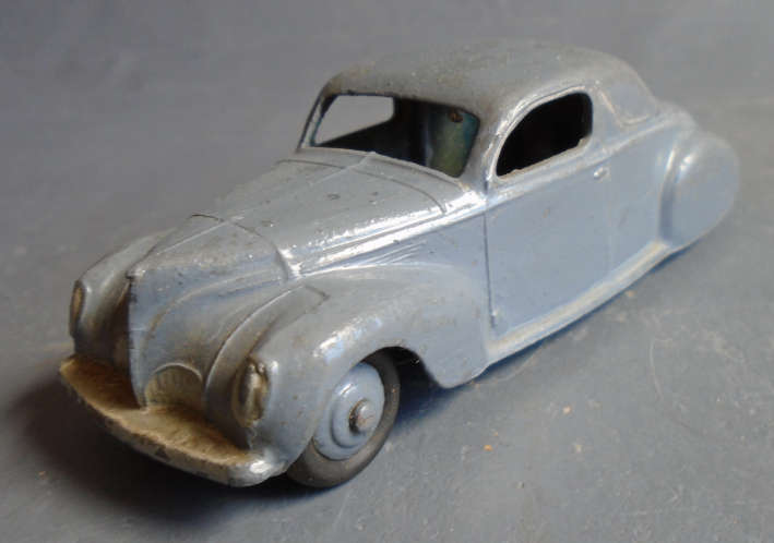DINKY - VINTAGE LINCOLN ZEPHYR