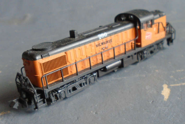 ATLAS N SCALE - MILWAUKEE RS-3 DIESEL LOCO WITH DCC, BOXED