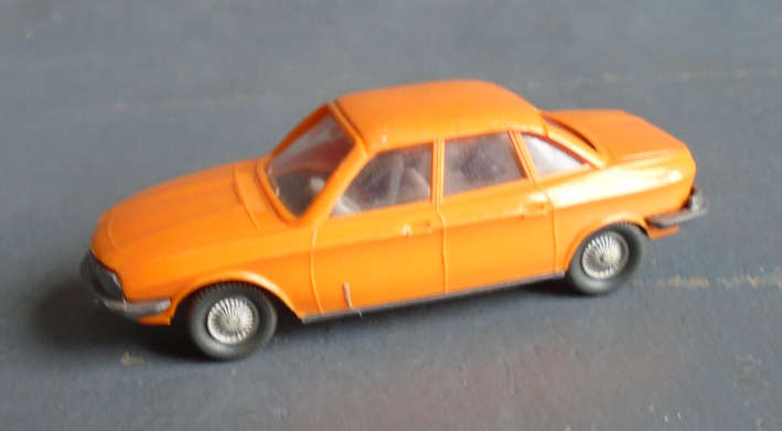 WIKING HO SCALE -NSU Ro80 SEDAN