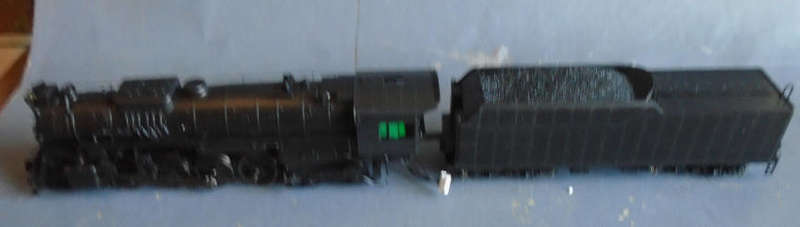 LIFE-LIKE PROTO 2000 HO SCALE - UNLETTERED USRA2-8-4 STEAM LOCO & TENDER, BOXED
