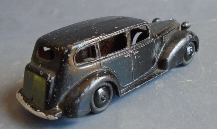 DINKY - PACKARD SUPERV 8 SEDAN, BOXED