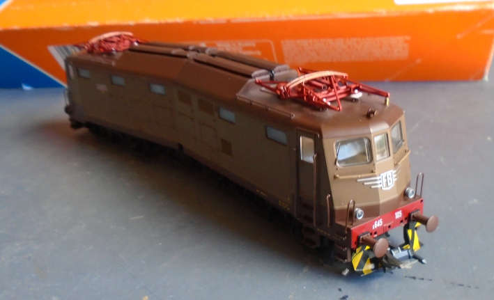 ROCO HO SCALE - FS E646 105 ARTICULATED ELECTRIC LOCO - BOXED
