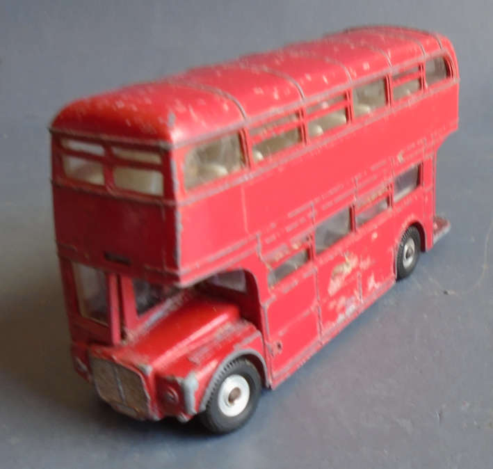 DINKY -  ROUTEMASTER BUS