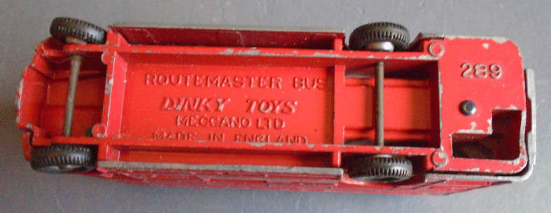 DINKY -  ROUTEMASTER BUS