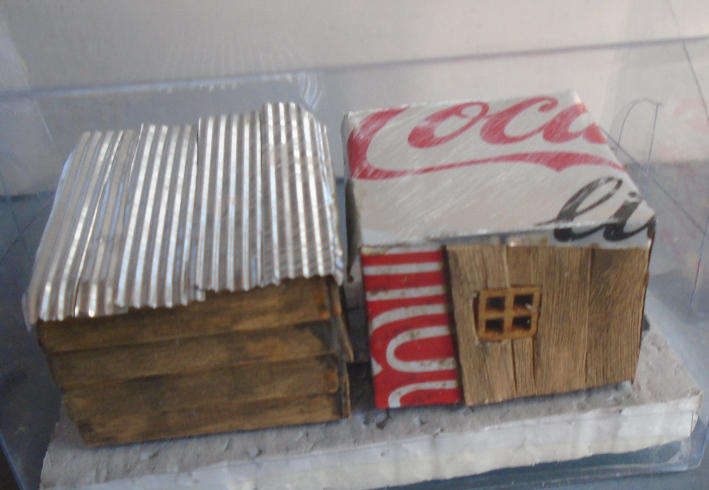 HO SCALE - INFORMAL HOUSE