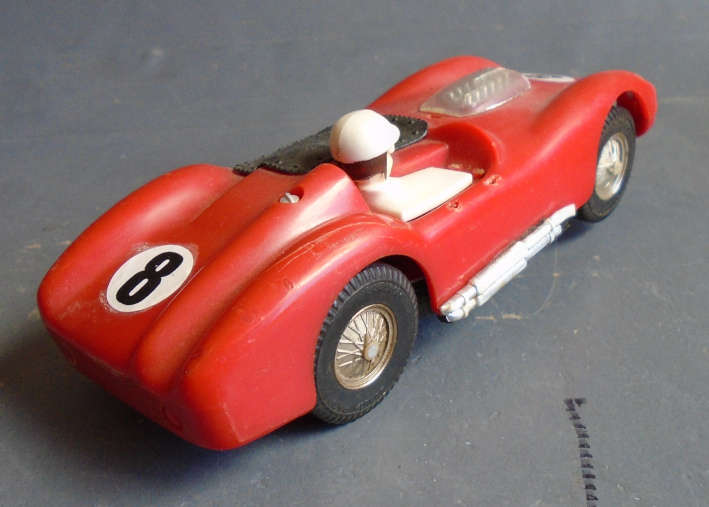 CIRCUET 24 1/32 SCALE - VINTAGE FRENCH SLOT CAR, NOT TESTED