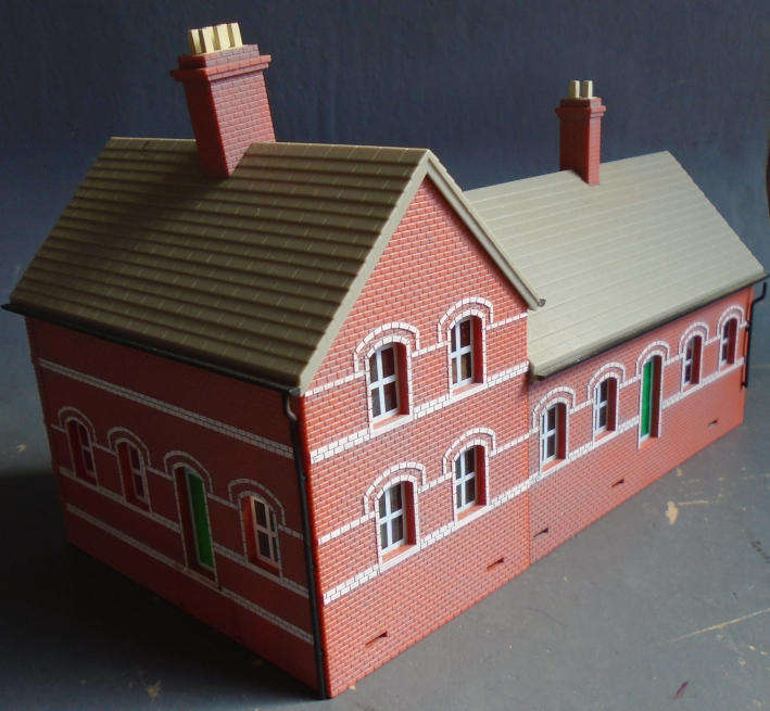 HO/OO SCALE - SCHOOL BUILDING