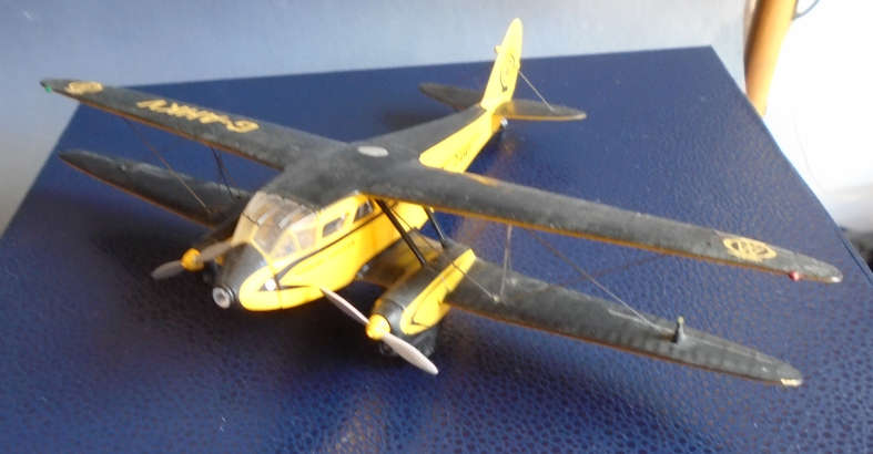 OXFORD 1/72 SCALE - DE HAVILLAND DH89A DRAGON RAPIDE AA PLANE - BOXED
