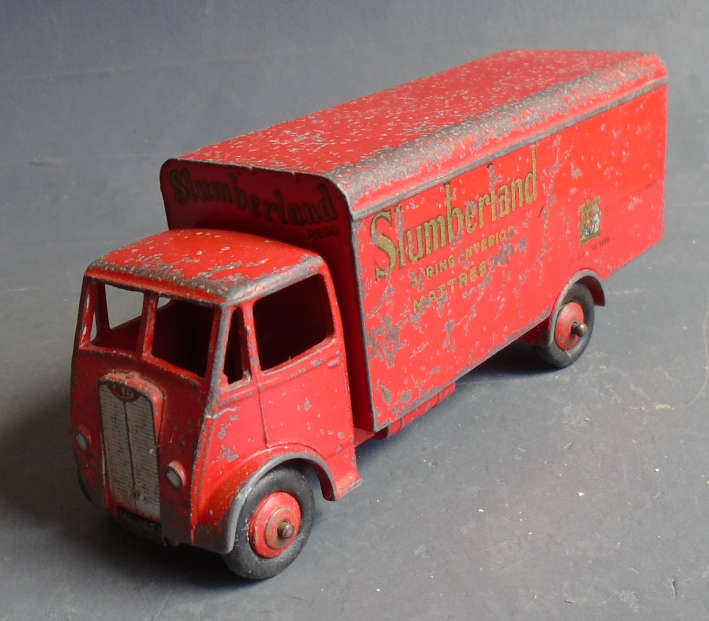 DINKY - GUY MATTESS DELIVERY TRUCK