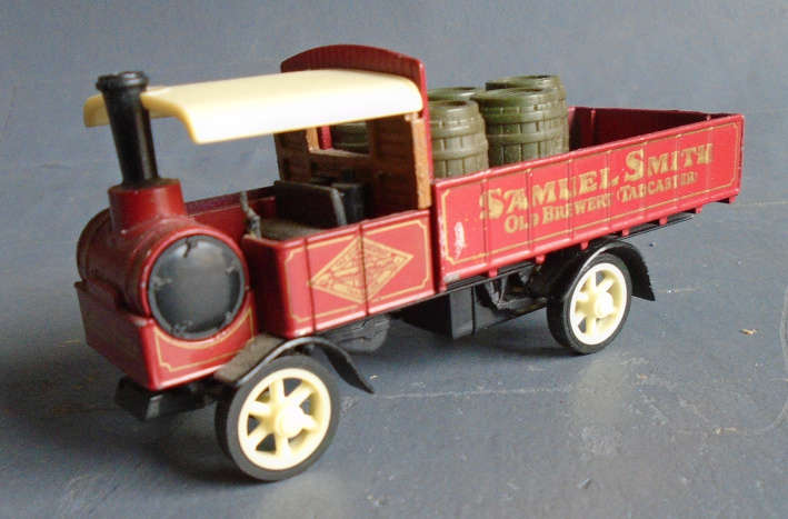 MATCHBOX - YORKSHIRE STEAM TRUCK AS PER FOTOS