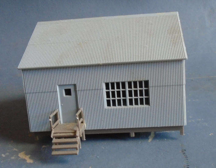 HO SCALE - GOODS SHED - FOOT PRINT 100 X 90 mm