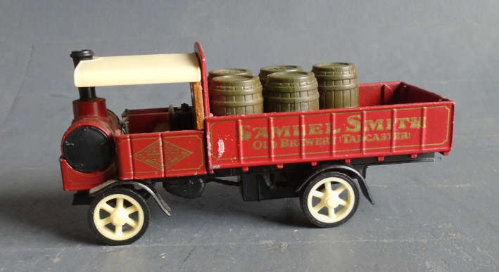 MATCHBOX - YORKSHIRE STEAM TRUCK AS PER FOTOS