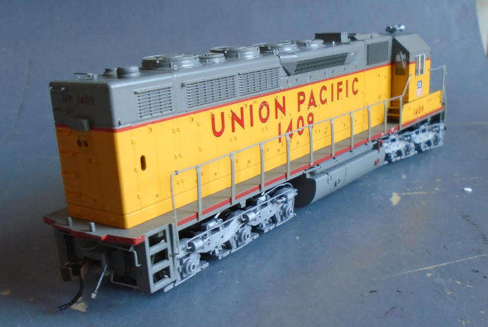 ATLAS HO SCALE - SDP 35 UNION PACIFIC LOW NOISE DIESEL LOCO, WITH DCC FITTED, BOXED