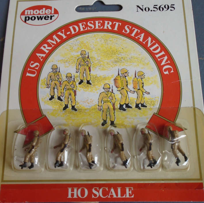 MODEL POWER HO SCALE -US ARMY-DESERT STANDING, CARDED