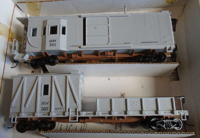 WALTHERS HO SCALE - WORK TRAIN #2 SET, MAINTENANCE OF WAY, BOXED, NO KEY FOR CRANE BOOM