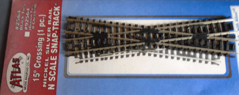 ATLAS N SCALE - 15 DEG CROSSING, IN PKT