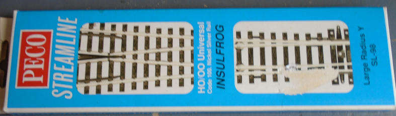 PECO HO SCALE - LARGE RADIUS Y POINT, BOXED