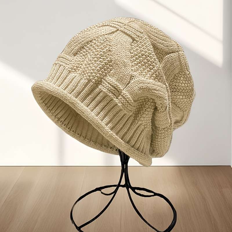 1 x Women's Holiday Acrylic Knit Beanie