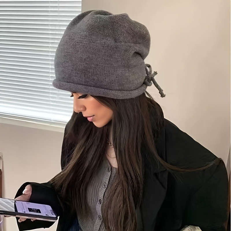 1 x Women's Cozy Knit Beanie