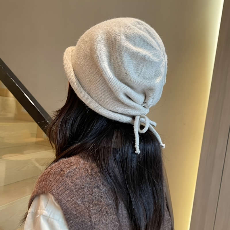 1 x Women's Cozy Knit Beanie