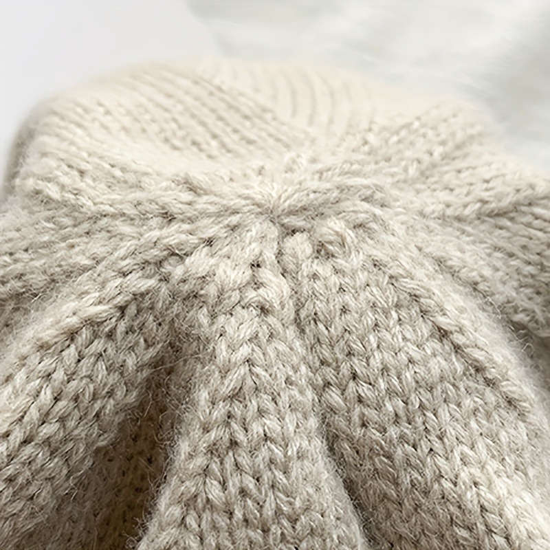 1 x Women's Cozy Knit Beanie