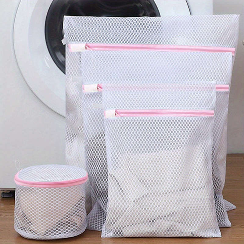 4-Pack Of Durable Polyester Mesh Laundry Bags With Zippers