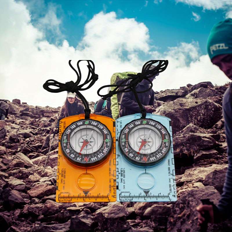 1 Piece Of Compass With Map Scale
