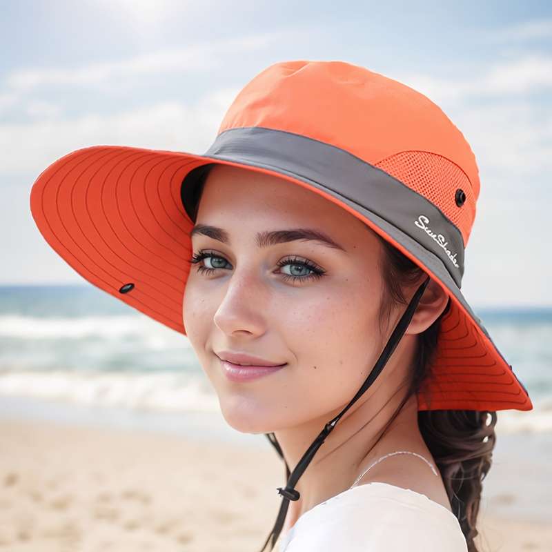Women's Two-Tone Sun Hat With Ponytail Hole