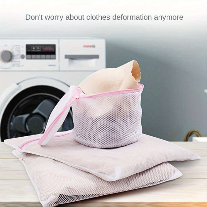 4-Pack Of Durable Polyester Mesh Laundry Bags With Zippers