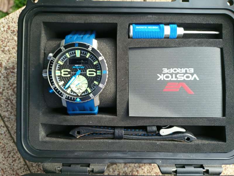 VOSTOK MRIYA WATCH IN HARD CASE WITH LEATHER & SILICONE STRAPS LIMITED EDITION NR. 157/3000