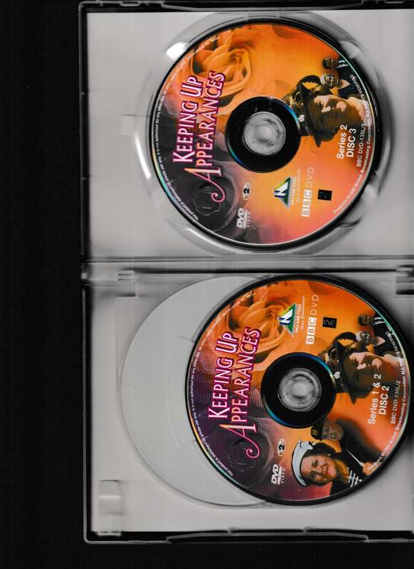 KEEPING UP APPEARANCES SERIES 1 & 2 DVD 3 DISC SET