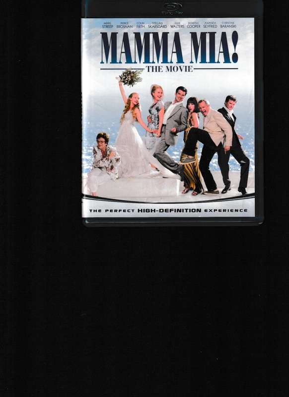 MAMA MIA! THE MOVIE BLU RAY