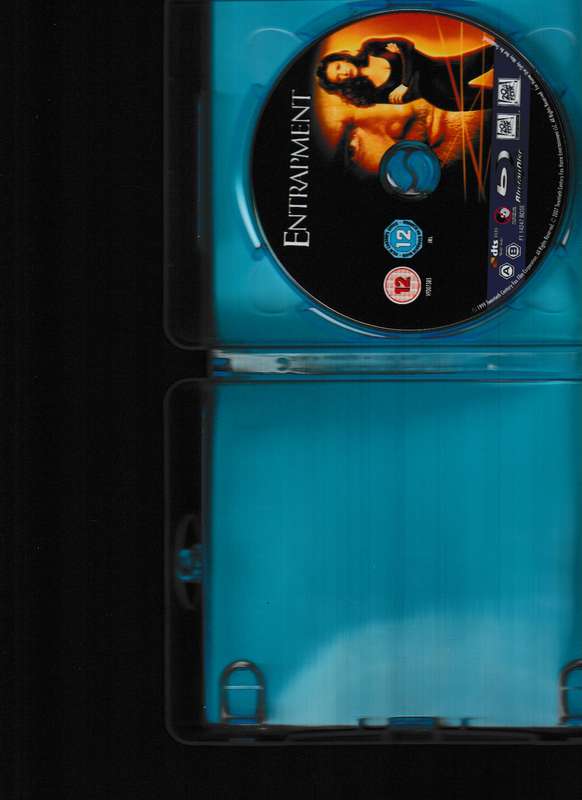 ENTRAPMENT BLU RAY