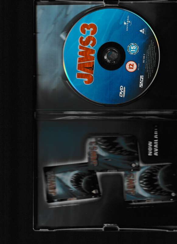 JAWS 2, JAWS 3, JAWS THE REVENGE DVD'S 3 DVD BOX SET