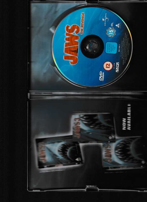 JAWS 2, JAWS 3, JAWS THE REVENGE DVD'S 3 DVD BOX SET