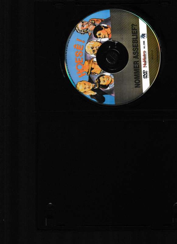 NOMMER ASSEBLIEF? DVD PLUS HANDTEKENINGE VAN AKTEURS