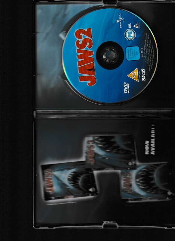 JAWS 2, JAWS 3, JAWS THE REVENGE DVD'S 3 DVD BOX SET